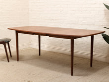 Load image into Gallery viewer, Restored Vintage Dining Table 2 Leaves
