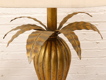 Load image into Gallery viewer, Brass Pineapple Table Lamp with Cream Shade