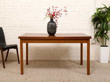 Load image into Gallery viewer, Danish Modern Teak Dining Table