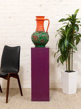 Load image into Gallery viewer, Purple Pedestal