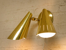 Load image into Gallery viewer, Vintage Mid-Century Dual Sconce