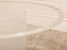 Load image into Gallery viewer, Pedestal table with Glass