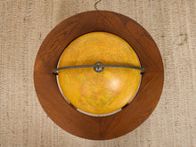 Load image into Gallery viewer, Vintage Light Up Globe