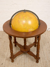 Load image into Gallery viewer, Vintage Light Up Globe