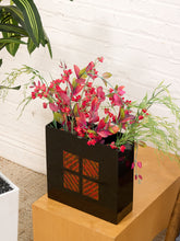Load image into Gallery viewer, Large Planter in Black