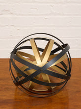 Load image into Gallery viewer, Metal Sphere Decor