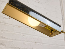 Load image into Gallery viewer, Brass Vintage Reading Lamp