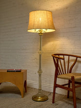 Load image into Gallery viewer, Vintage Speer Lucite & Brass Floor Lamp