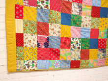 Load image into Gallery viewer, Yellow Funky 1970’s Quilt