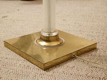 Load image into Gallery viewer, Vintage Hollywood Regency Lucite and Brass Floor Lamp with Built-In Table
