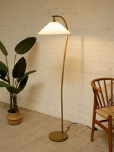 Load image into Gallery viewer, Modern Brass-Tone Floor Lamp with Pleated Shade