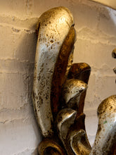 Load image into Gallery viewer, Hollywood Regency Sconce