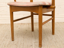 Load image into Gallery viewer, Set of 4 Vintage Mid-Century Wood Dining Chairs
