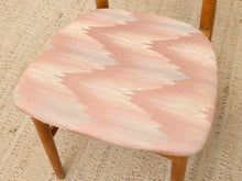 Load image into Gallery viewer, Set of 4 Vintage Mid-Century Wood Dining Chairs