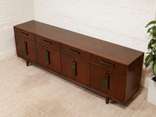 Load image into Gallery viewer, Monte Verde Young Vintage Credenza