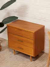 Load image into Gallery viewer, Lowboy Dresser Chest of Drawers