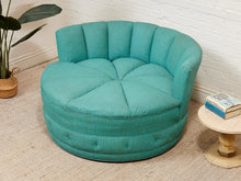 Load image into Gallery viewer, 1960’s Round Vintage Club Chair