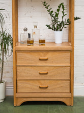 Load image into Gallery viewer, Reeded Vintage Shelf