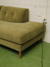 Load image into Gallery viewer, 3 Piece Sinatra Sofa