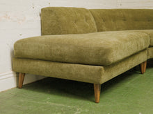 Load image into Gallery viewer, 3 Piece Sinatra Sofa
