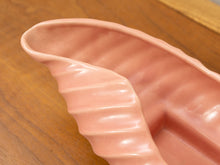Load image into Gallery viewer, 1950’s California Pottery Pink Shell
