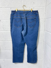 Load image into Gallery viewer, Vintage Denim Pants (24W)