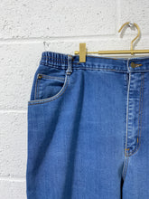 Load image into Gallery viewer, Vintage Denim Pants (24W)