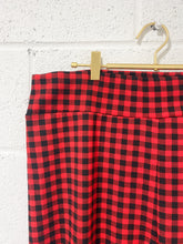 Load image into Gallery viewer, Red and Black Checkered Stretchy Pants (4X)