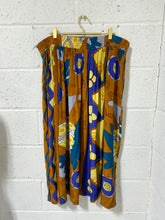 Load image into Gallery viewer, Vintage Art Print Skirt (22)