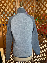 Load image into Gallery viewer, Patagonia Grey Zip Up Sweater (S)