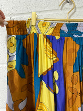 Load image into Gallery viewer, Vintage Art Print Skirt (22)