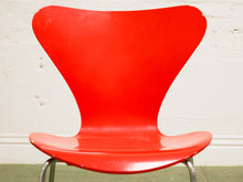 Load image into Gallery viewer, Original Arne Jacobsen for Fritz Hansen Red Ant Chair