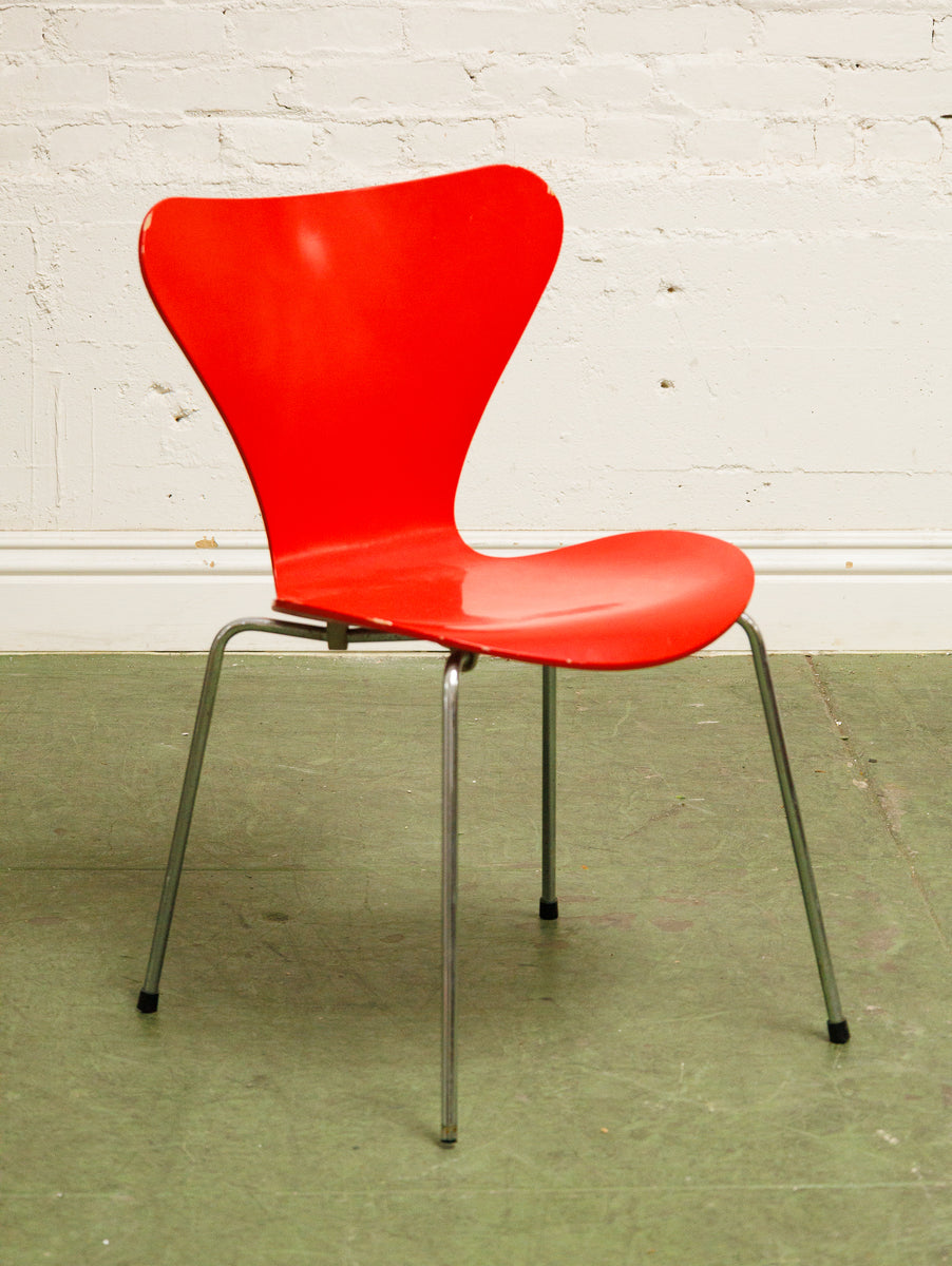 Original Arne Jacobsen for Fritz Hansen Red Ant Chair – Sunbeam