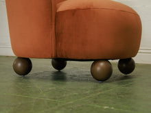 Load image into Gallery viewer, Tova Club Chair