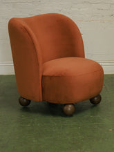 Load image into Gallery viewer, Tova Club Chair
