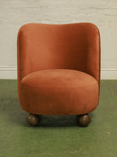 Load image into Gallery viewer, Tova Club Chair