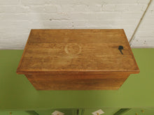 Load image into Gallery viewer, Small Wood Cedar Chest