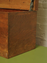 Load image into Gallery viewer, Small Wood Cedar Chest
