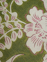 Load image into Gallery viewer, Green Floral Club Chair