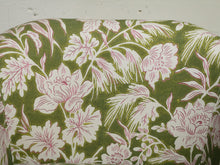Load image into Gallery viewer, Green Floral Club Chair