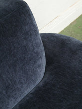 Load image into Gallery viewer, Bonnie in Amici Indigo