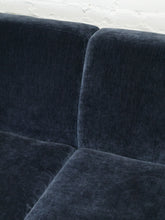 Load image into Gallery viewer, Bonnie in Amici Indigo