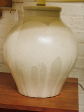 Load image into Gallery viewer, Studio Pottery Lamp