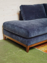 Load image into Gallery viewer, Lisette Sectional Amici indigo