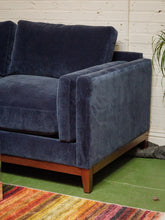 Load image into Gallery viewer, Lisette Sectional Amici indigo