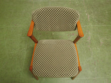 Load image into Gallery viewer, TRex chair in Olive Green