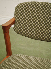 Load image into Gallery viewer, TRex chair in Olive Green