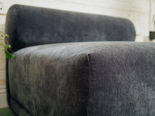 Load image into Gallery viewer, Single Emma lounger