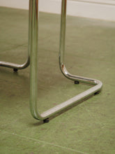 Load image into Gallery viewer, Futini Chair