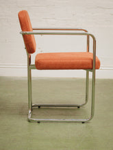 Load image into Gallery viewer, Futini Chair